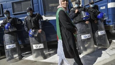 Photo of كورونا..الحراك الشعبي والسلطة: حيرة الهدنة المؤقتة وهاجس الاستمرارية؟