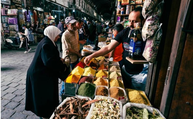 Photo of منتجات جزائرية “تقتحم” السوق السورية.. قريبا